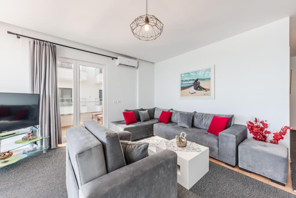 Seaview Luxury By Ps Apartment Golem (Tirana)