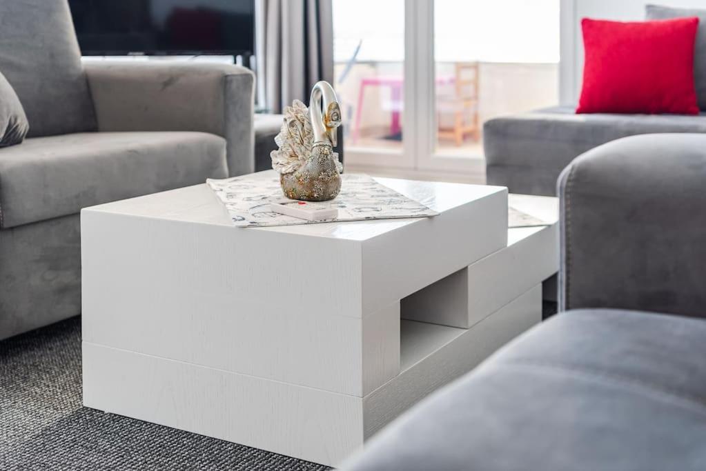 Seaview Luxury By Ps * Golem (Tirana)