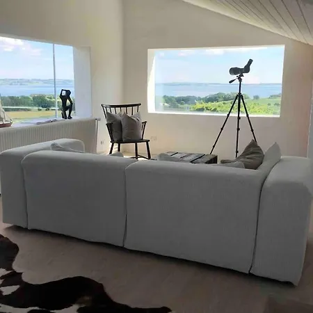 Seaview Luxury Suite By Ps Golem  Buitenkant foto